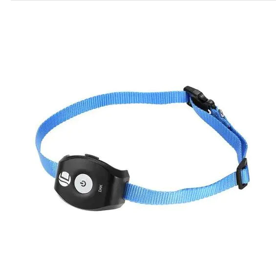 Smart GPS Pet Collar – Real-Time Tracker with Safety Alarms for Dogs & Cats