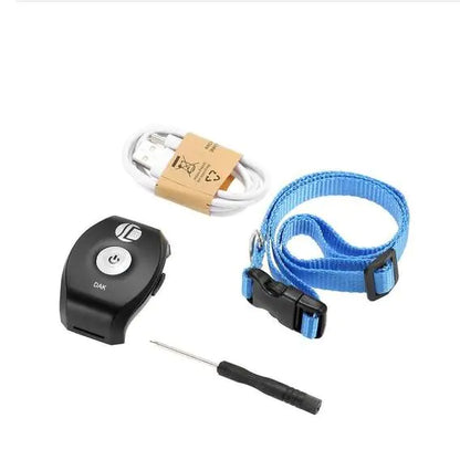Smart GPS Pet Collar – Real-Time Tracker with Safety Alarms for Dogs & Cats